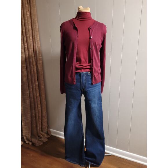 Banana Republic - Women's XS Burgundy Red Knit Cardigan - Picture 4 of 9